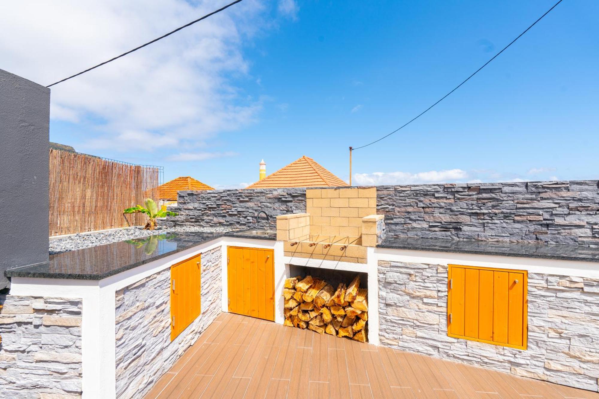 Lighthouse View- Pool Villa Porto Moniz Exterior photo